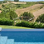 Quinta Dos Castanheiros Usseira